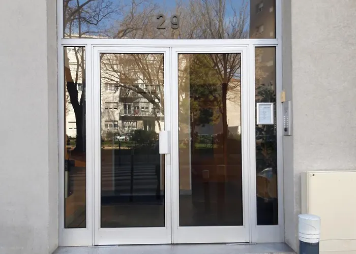 L'inso Gambetta Διαμέρισμα